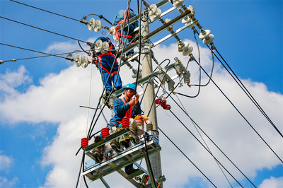 電力金具與檢修工作的關(guān)鍵角色